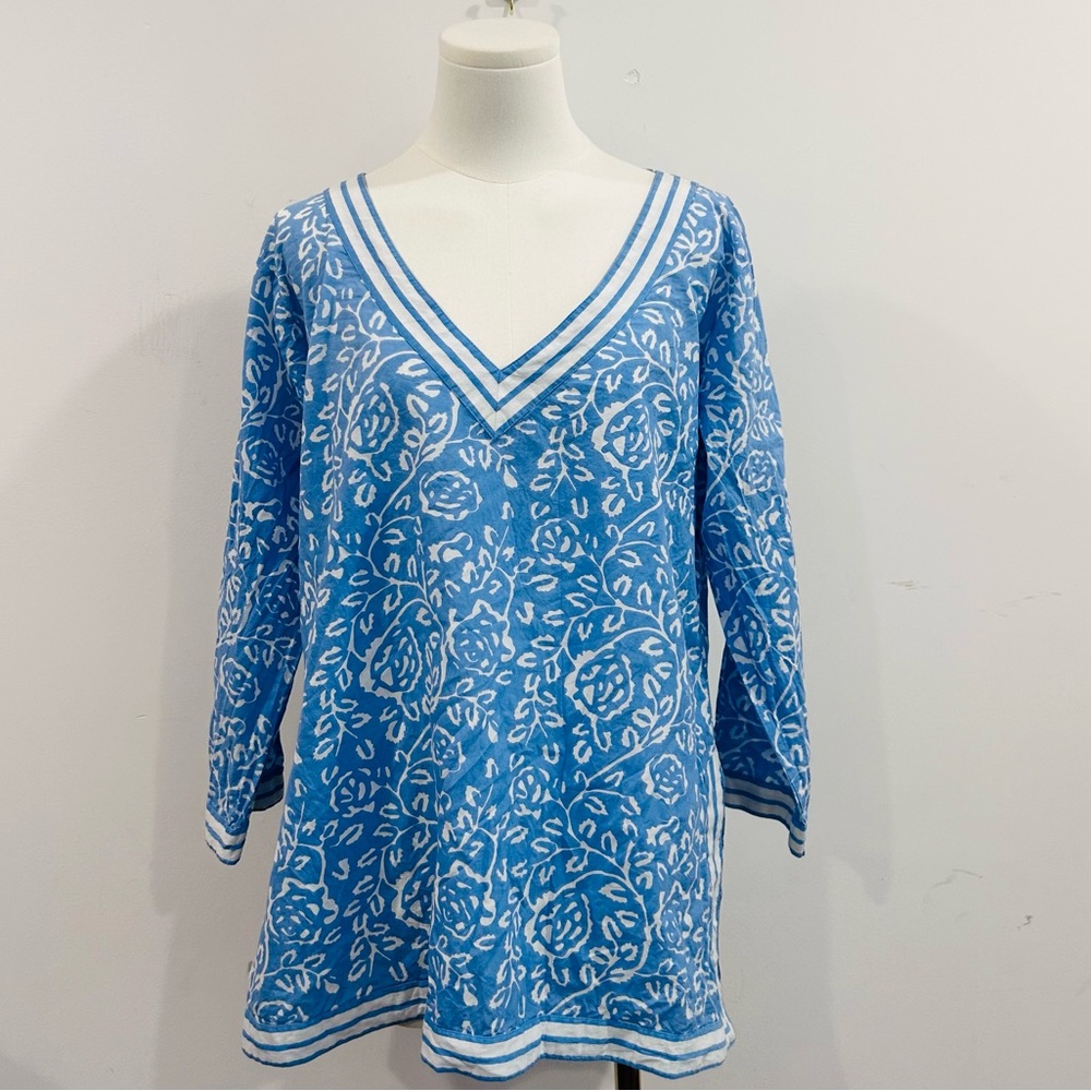 Gretchen Scott Designs Blue and White Floral V-Neck Tunic